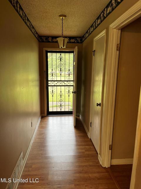 7042 E Tate Rd, Coldwater, MS 38618 photo 3