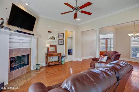 324 Red Cedar Dr, Brandon, MS 39047 photo 9