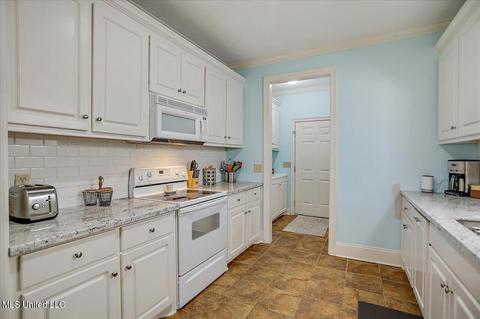 324 Red Cedar Dr, Brandon, MS 39047 photo 14