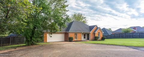 26 S Crossing S, Jackson, MS 39206 photo 3