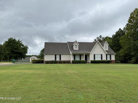 3120 Windermere Dr, Nesbit, MS 38651 photo 1