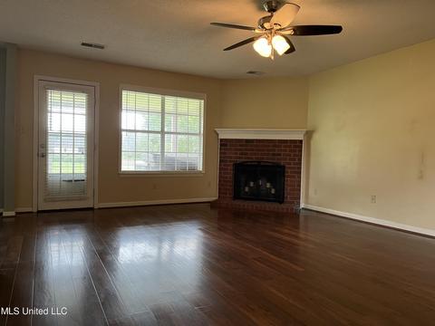 3120 Windermere Dr, Nesbit, MS 38651 photo 4