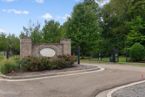 5911 Stonecrest Dr, Olive Branch, MS 38654 photo 33
