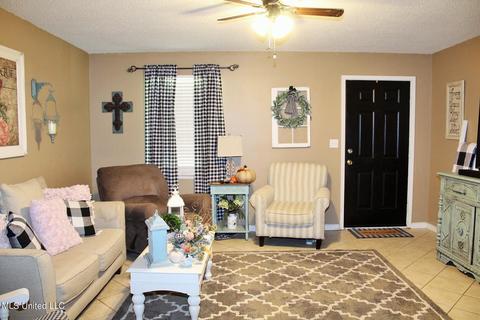 158 Devaughn Rd, Lucedale, MS 39452 photo 2