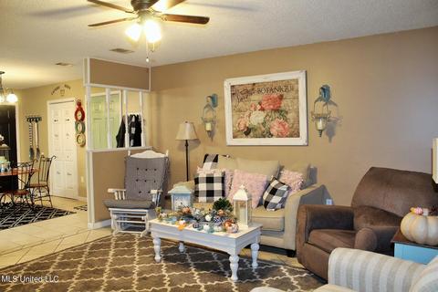 158 Devaughn Rd, Lucedale, MS 39452 photo 4