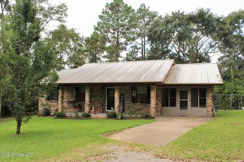 158 Devaughn Rd, Lucedale, MS 39452 photo 1