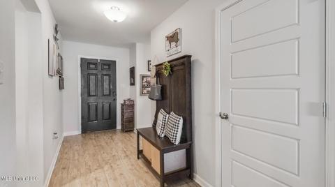 412 E Petunia Dr, Long Beach, MS 39560 photo 2