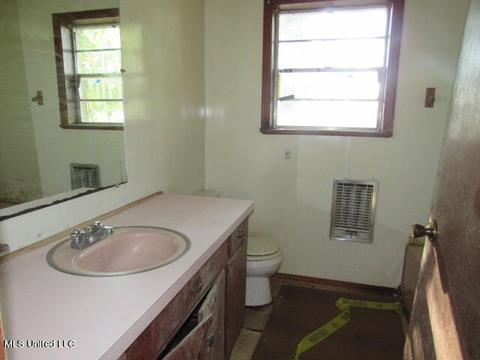 525 Susan St, Crowder, MS 38622 photo 14