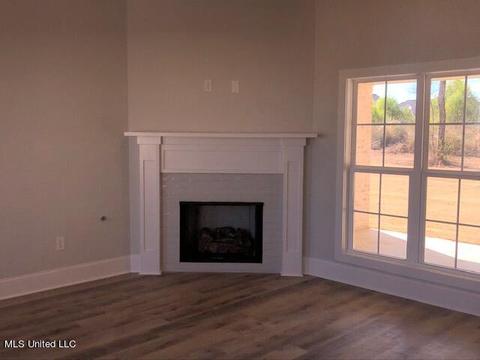 222 Baleigh Dr, Canton, MS 39046 photo 2