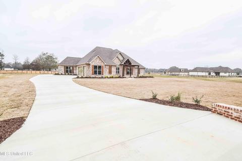 207 Disciple Dr, Brandon, MS 39047 photo 2