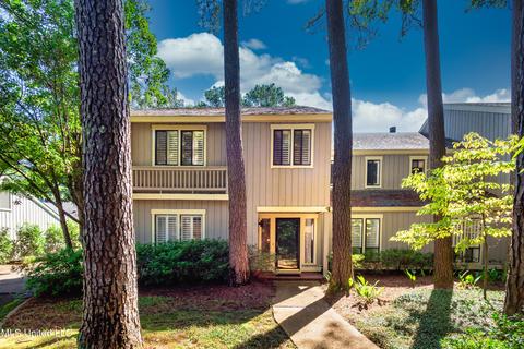33 Eastbrooke St, Jackson, MS 39216 photo 1