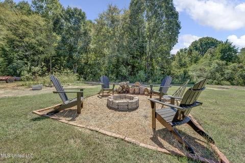 694 Moore Loop, Byhalia, MS 38611 photo 15