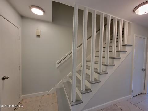 363 Lakebend Dr, Brandon, MS 39042 photo 9