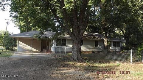 832 Stoltz Ave, Lambert, MS 38643 photo 1
