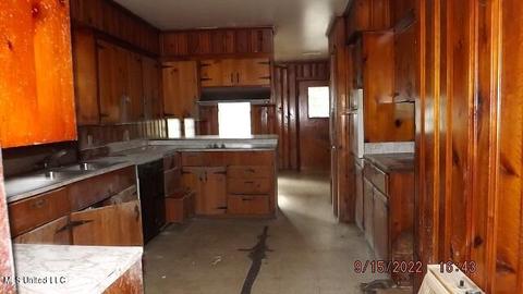 832 Stoltz Ave, Lambert, MS 38643 photo 4