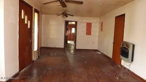 832 Stoltz Ave, Lambert, MS 38643 photo 2