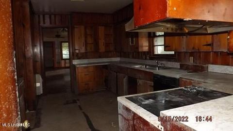 832 Stoltz Ave, Lambert, MS 38643 photo 5