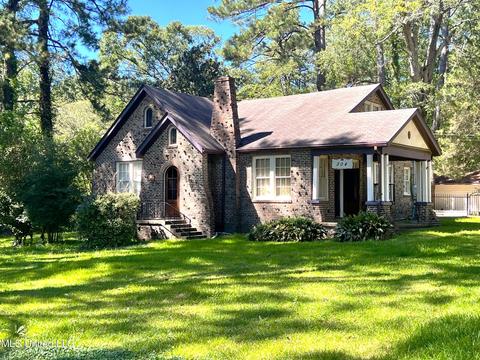 304 Alta Woods Blvd, Jackson, MS 39204 photo 1