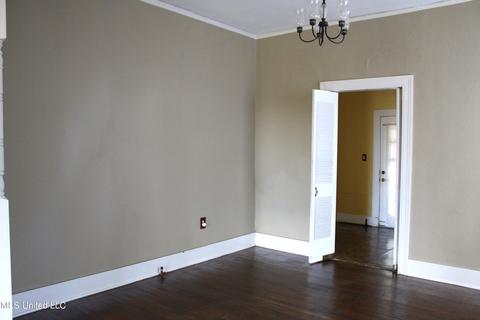 304 Alta Woods Blvd, Jackson, MS 39204 photo 4