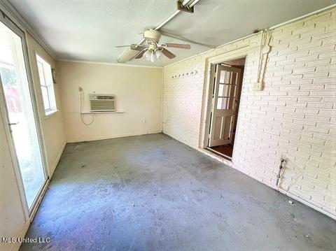 703 E Old Pass Rd, Long Beach, MS 39560 photo 6