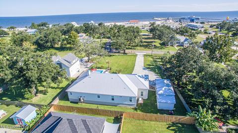 316 E Fifth St, Long Beach, MS 39560 photo 4
