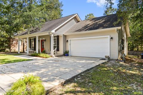 7944 Hapuna Pl, Diamondhead, MS 39525 photo 2