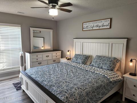 10734 Oak Leaf Dr, Olive Branch, MS 38654 photo 11