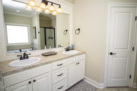 110 Trailbridge Xing Xing, Canton, MS 39046 photo 26