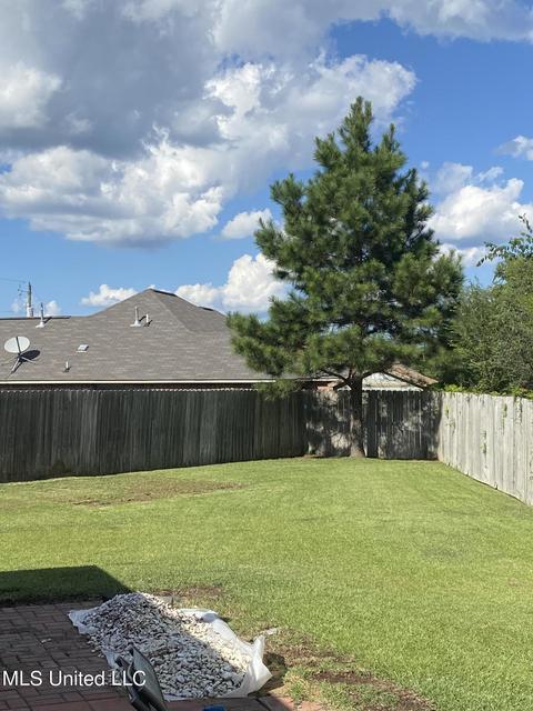 405 Avery Cv, Byram, MS 39272 photo 13