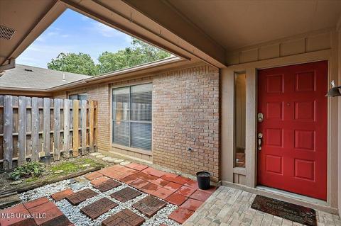 77 Shore Dr, Clinton, MS 39056 photo 4