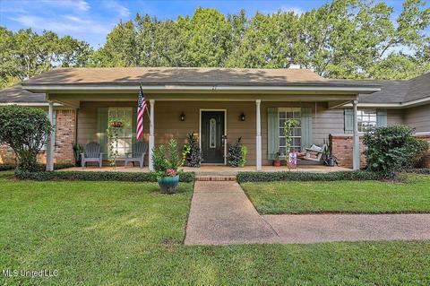 27 Jennifer Ct, Madison, MS 39110 photo 2
