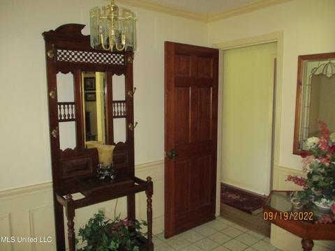 5943 Huntview Dr, Jackson, MS 39206 photo 4