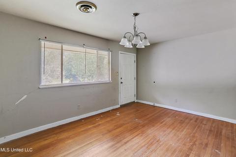 1403 Maria Dr, Jackson, MS 39204 photo 5