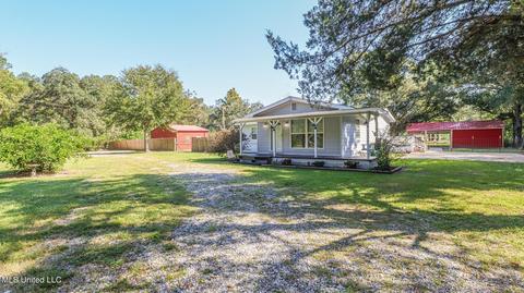 7525 Greenfields Rd, Moss Point, MS 39562 photo 1