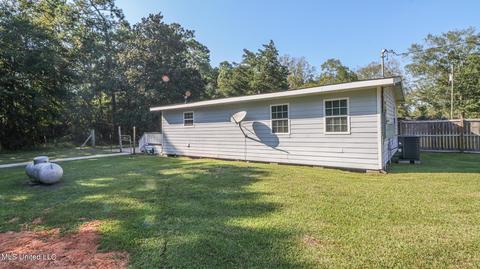 7525 Greenfields Rd, Moss Point, MS 39562 photo 22