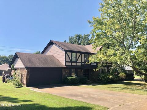 7151 Cedardale Rd, Olive Branch, MS 38654 photo 1