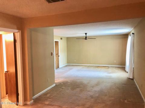 7151 Cedardale Rd, Olive Branch, MS 38654 photo 17