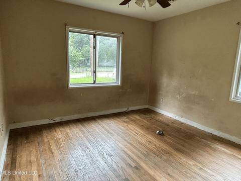 748 Lawrence Rd, Jackson, MS 39206 photo 8