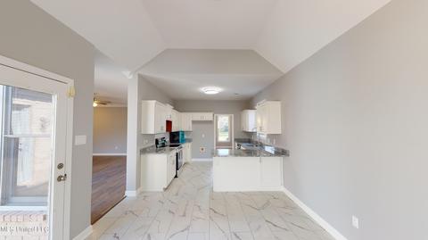 7092 Apache Dr, Olive Branch, MS 38654 photo 11