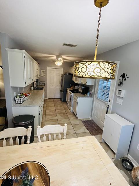601 Mockingbird Cir, Brandon, MS 39047 photo 10