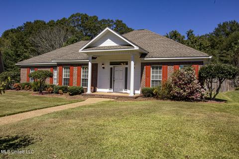 301 Windy Ridge Dr, Brandon, MS 39042 photo 1