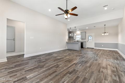 32 Rawls Rd, Perkinston, MS 39573 photo 5