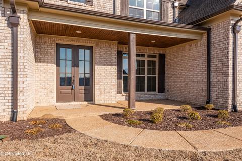 4864 Bakers Trail East Dr, Nesbit, MS 38651 photo 4