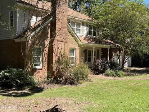 1 Oakleigh Pl, Jackson, MS 39211 photo 3