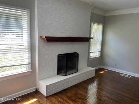1 Oakleigh Pl, Jackson, MS 39211 photo 4