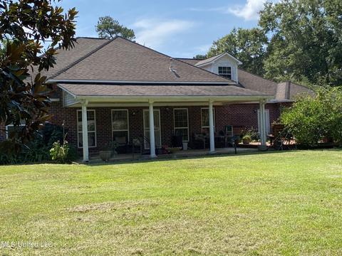 1810 Brookside Dr, Gautier, MS 39553 photo 5