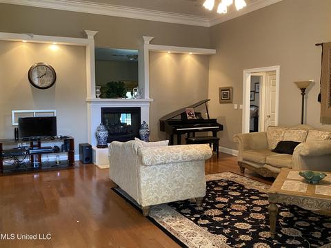 1810 Brookside Dr, Gautier, MS 39553 photo 12
