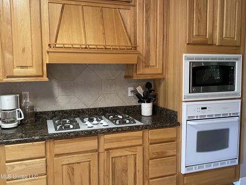 1810 Brookside Dr, Gautier, MS 39553 photo 13