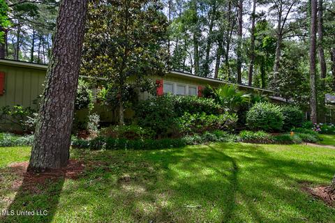 4142 Woodvale St, Jackson, MS 39211 photo 3
