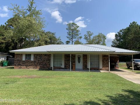 8300 William Baxter Rd, Moss Point, MS 39562 photo 1